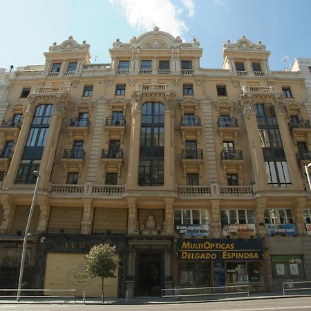 Hostal La Selecta Madrid Exterior foto