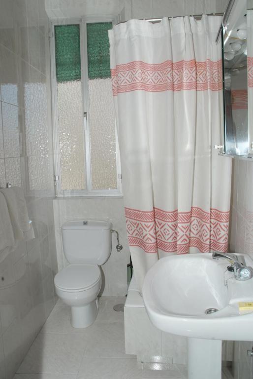 Hostal La Selecta Madrid Zimmer foto